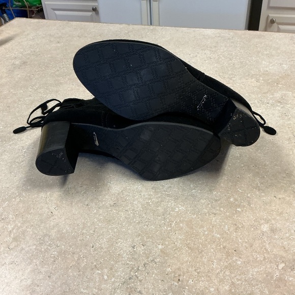 Vionic black suede ankle zip booties tie SZ 9.5 - Picture 6 of 9